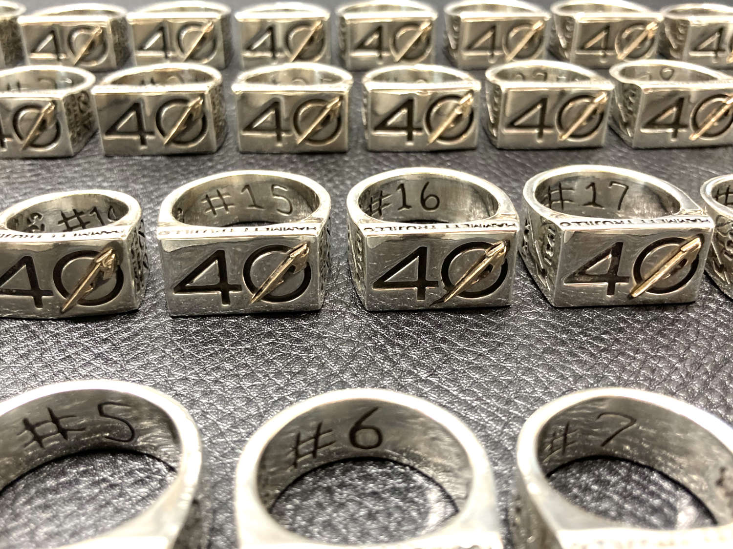 Silver Luthier makes official Metallica 40th Anniversary rings!
