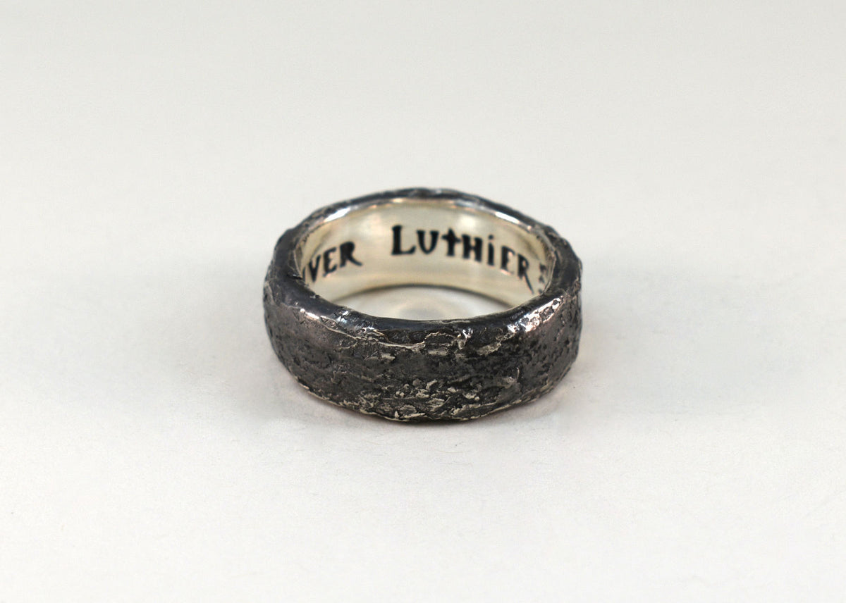 Primordial Band Ring | Handcrafted by Silver Luthier