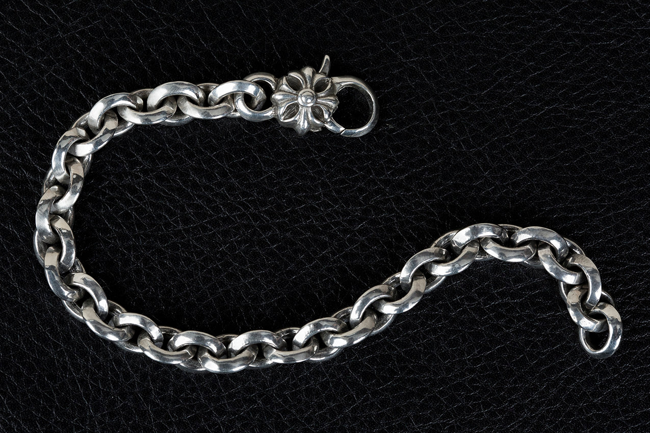 V Cut Cross Chain Bracelet- Small